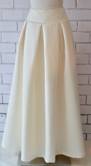 "Sienna" Box-pleat skirt